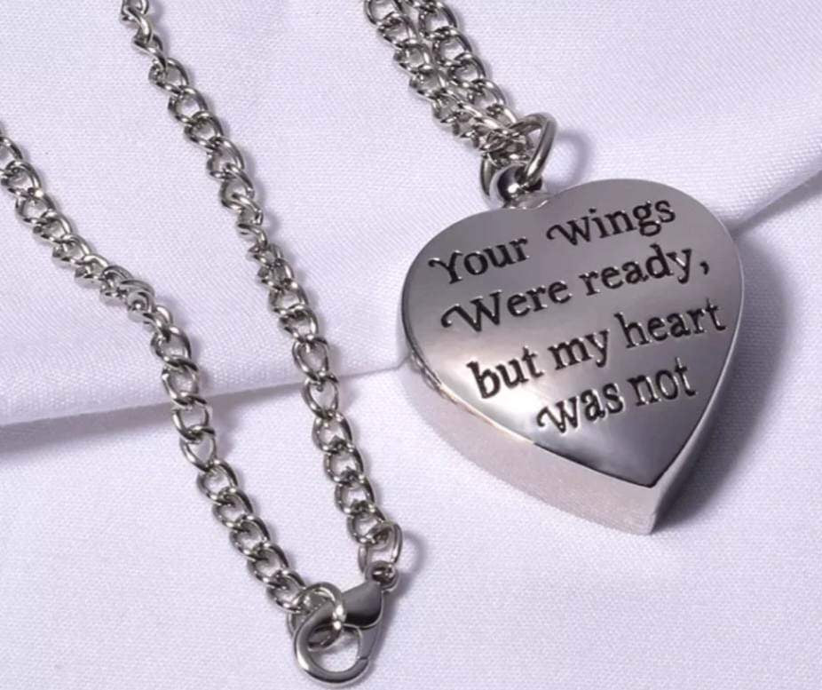 Personalised ashes necklace